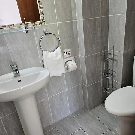 Apartament The Brightstay Paphos, 2 Bed Apt, Riviera, Universal *