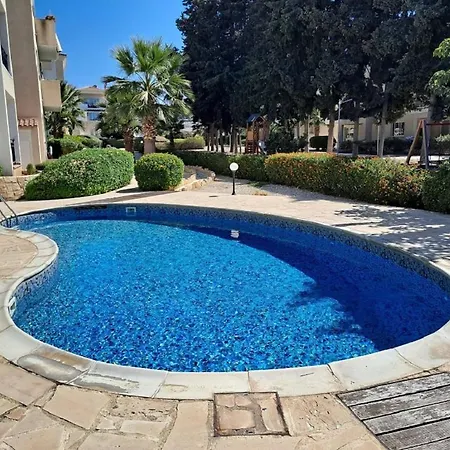 Daire The Brightstay Paphos, 2 Bed Apt, Riviera, Universal Pafos