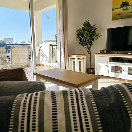 The Brightstay Paphos, 2 Bed Apt, Riviera, Universal Paphos