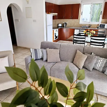 The Brightstay Paphos, 2 Bed Apt, Riviera, Universal * Paphos