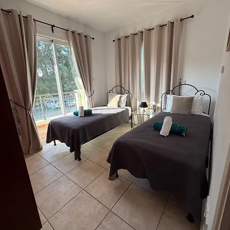 The Brightstay Paphos, 2 Bed Apt, Riviera, Universal * Pafos