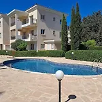 The Brightstay Paphos, 2 Bed Apt, Riviera, Universal